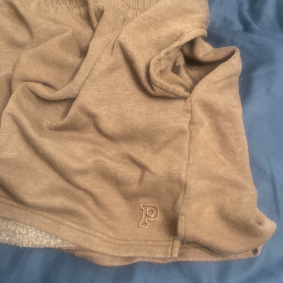 Fleece skirt - Picture 3 of 3